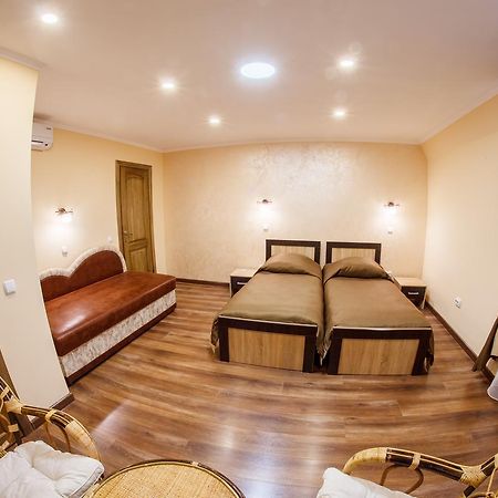 Panorama Apart-Hotel Kamianets-Podilskyi Luaran gambar